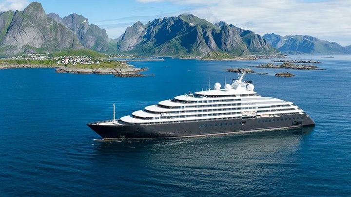 Luxury Cruise Ships Explained: Design, Services, and Onboard Experience